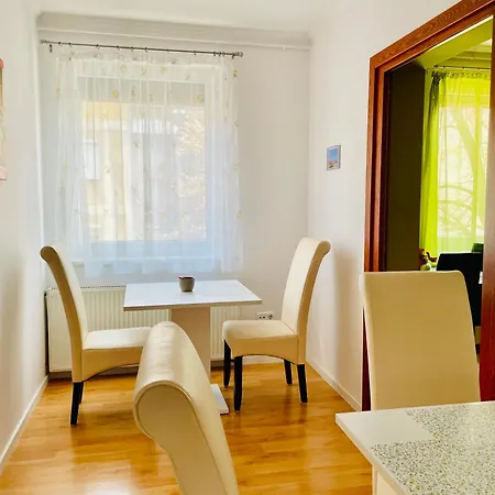 Amo Apartment